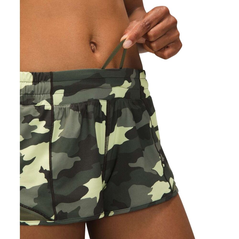 Lululemon Hotty Hot Short Low Rise 2.5" *Heritage 365 Camo Crispin Green/Olive - Picture 3 of 7